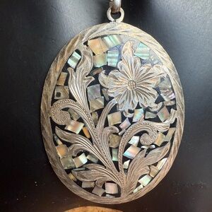 Vintage Floral Mother of Pearl Pendant